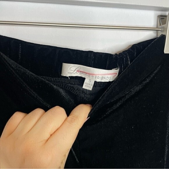 Lovers + Friends Revolve Black Velvet Pants - Picture 4 of 5